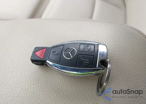 2019 Mercedes-Benz Gla 250 из США, поврежденный, VIN WDCTG4EB3KJ578689